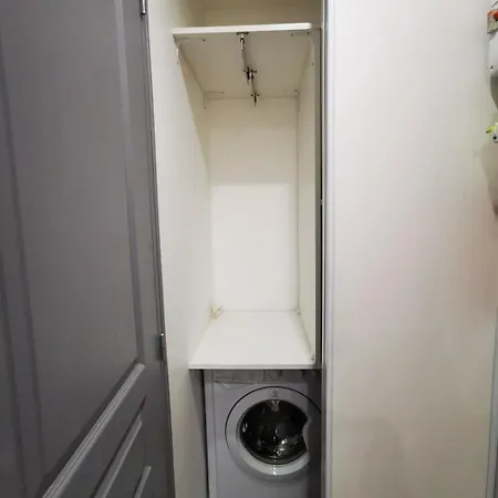 Cozy In Juan Les Pins 700m From Apartman *