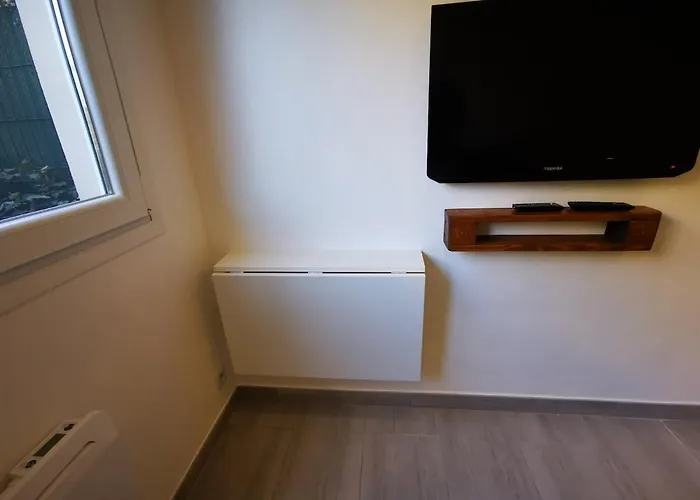 Cozy In Juan Les Pins 700m From *