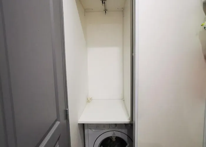 Cozy In Juan Les Pins 700m From Apartamento *